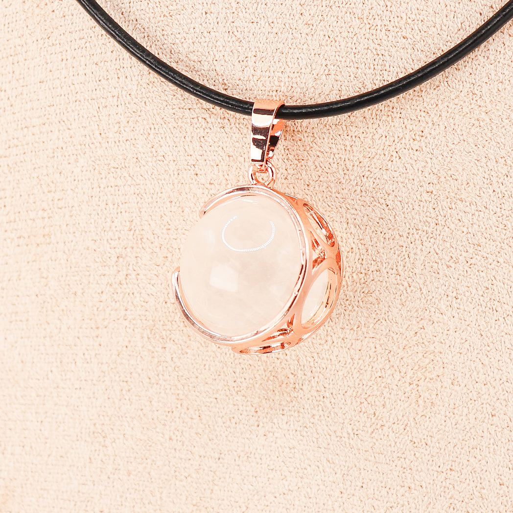 Pendentif Sphère de Lune en cristal de roche — photo 1