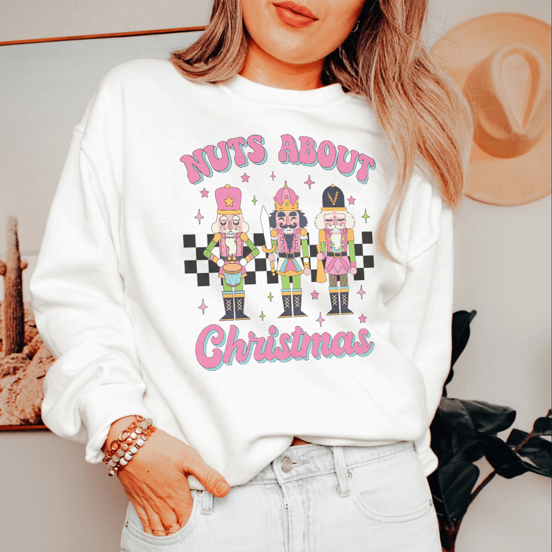 T-shirt de Noël « Nuts About Christmas » — vue 1 sur 3